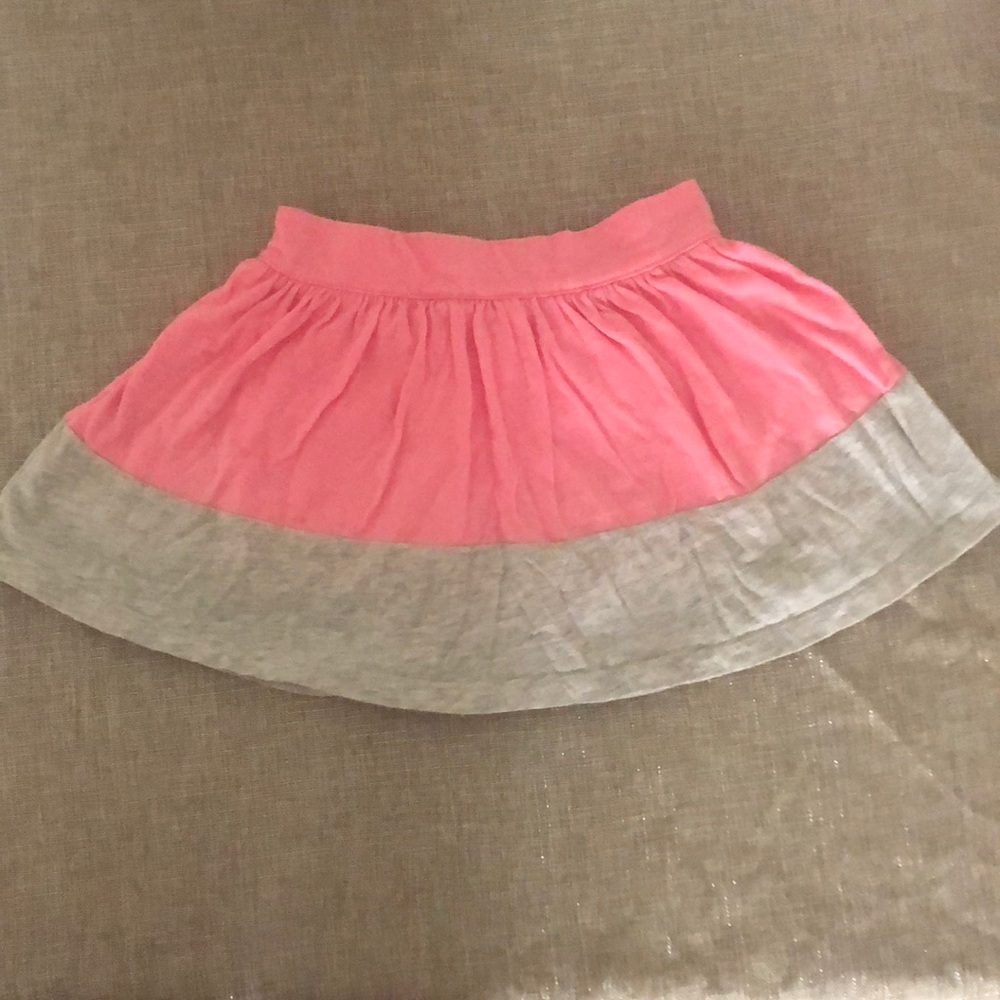 Girls size 3T Old Navy skort.